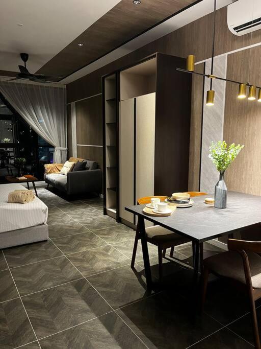 Service In Kl Centre Apartemen Kuala Lumpur